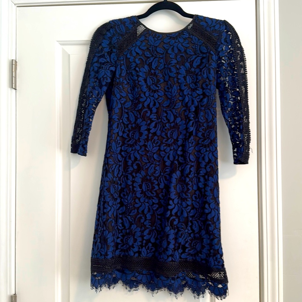 Eliza J navy and black lace long sleeved mini dress, size 0P